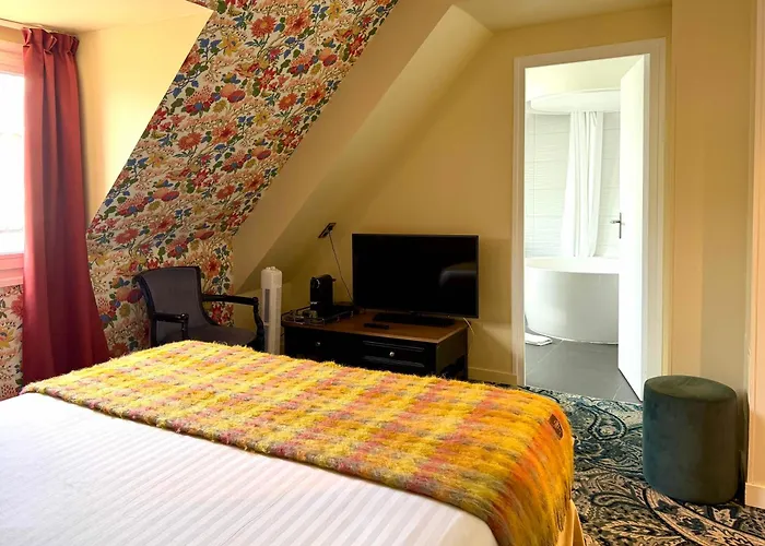 New Hotel Republique Parijs